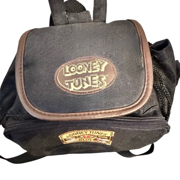 Vintage Looney Tunes Warner Brothers bugs bunny taz 90’s backpack crossbody bag - Picture 3 of 6
